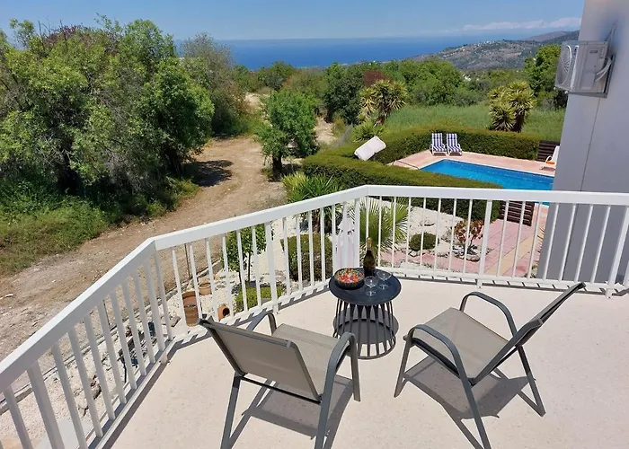 Konstantinos With Heated Pool *