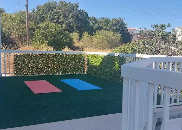 Konstantinos With Heated Pool *