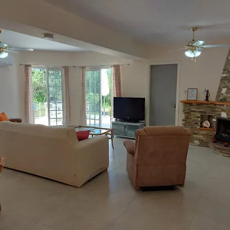 Konstantinos * Paphos